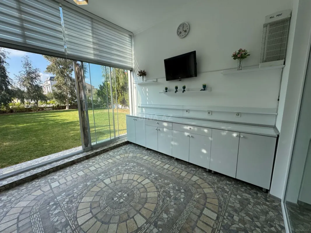 Satılır 4 otaqlı həyət evi 200 m²