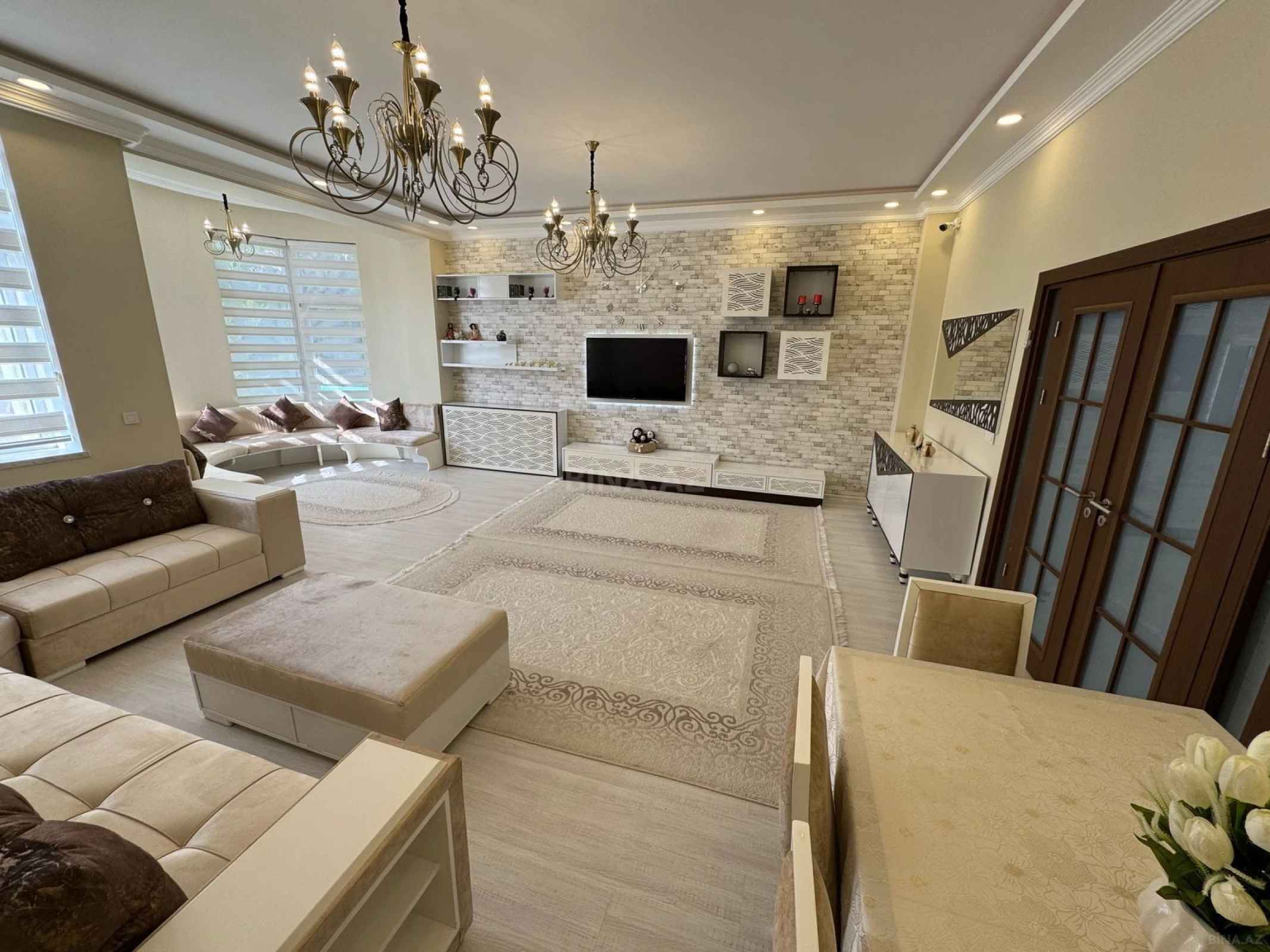 Satılır 4 otaqlı həyət evi 200 m²