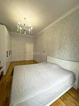 Satılır 3 otaqlı mənzil 104 m²