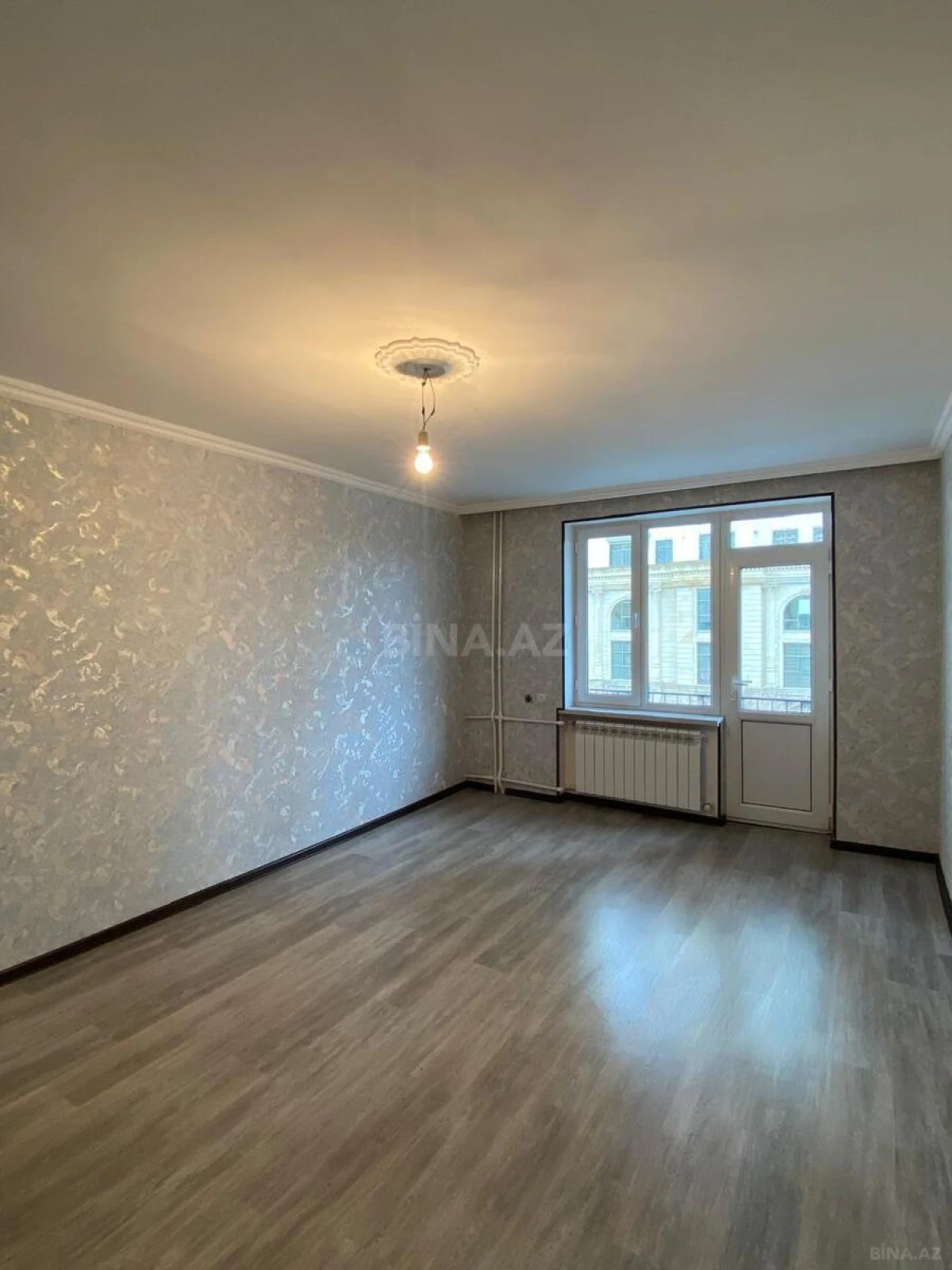 Satılır 3 otaqlı mənzil 65 m²