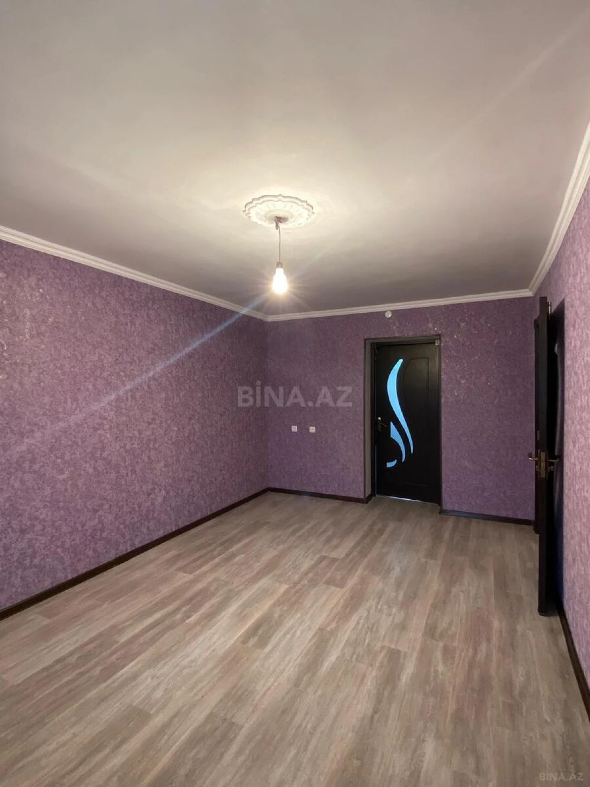 Satılır 3 otaqlı mənzil 65 m²
