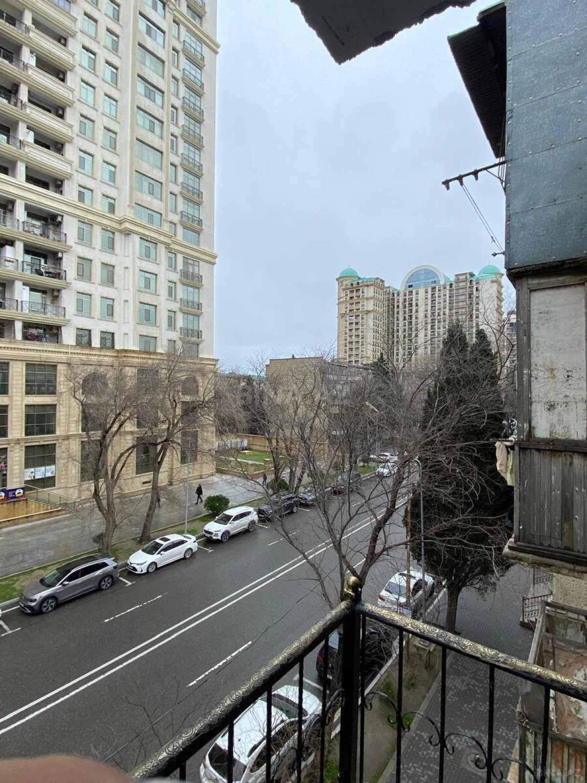 Satılır 3 otaqlı mənzil 65 m²