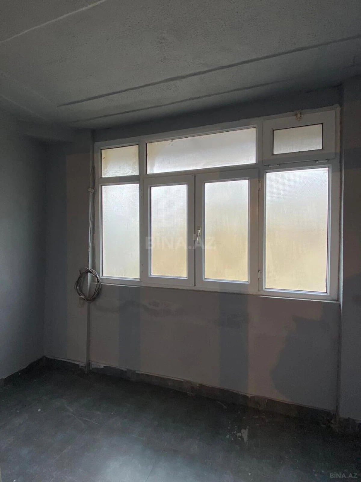 Satılır 3 otaqlı mənzil 65 m²