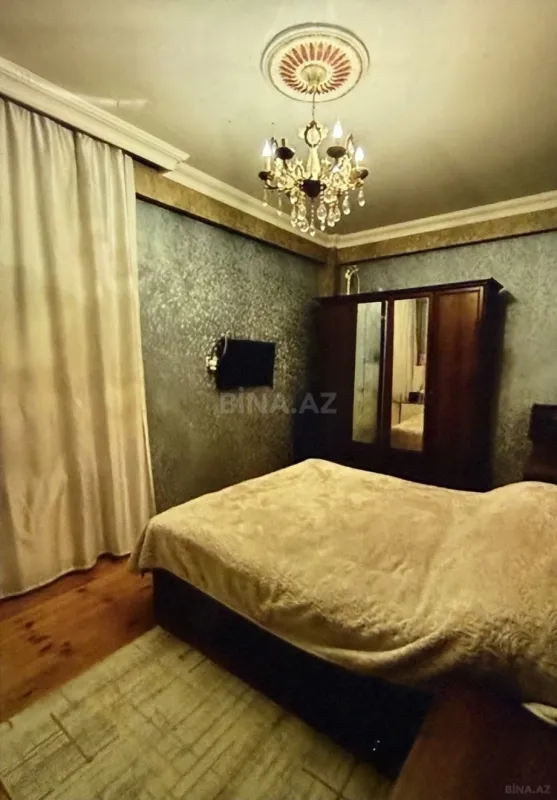 Satılır 2 otaqlı mənzil 88 m²