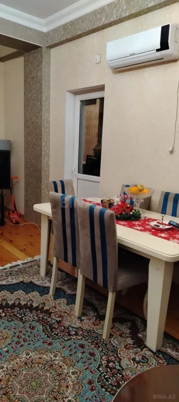 Satılır 2 otaqlı mənzil 88 m²