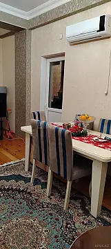 Satılır 2 otaqlı mənzil 88 m²