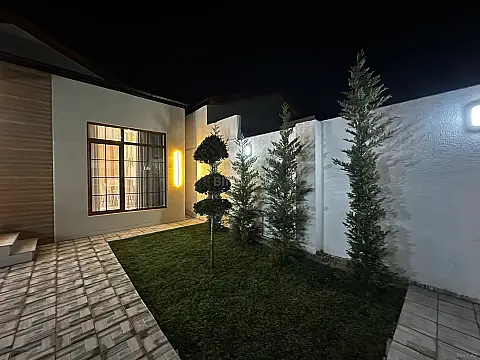 Satılır 3 otaqlı həyət evi 100 m²