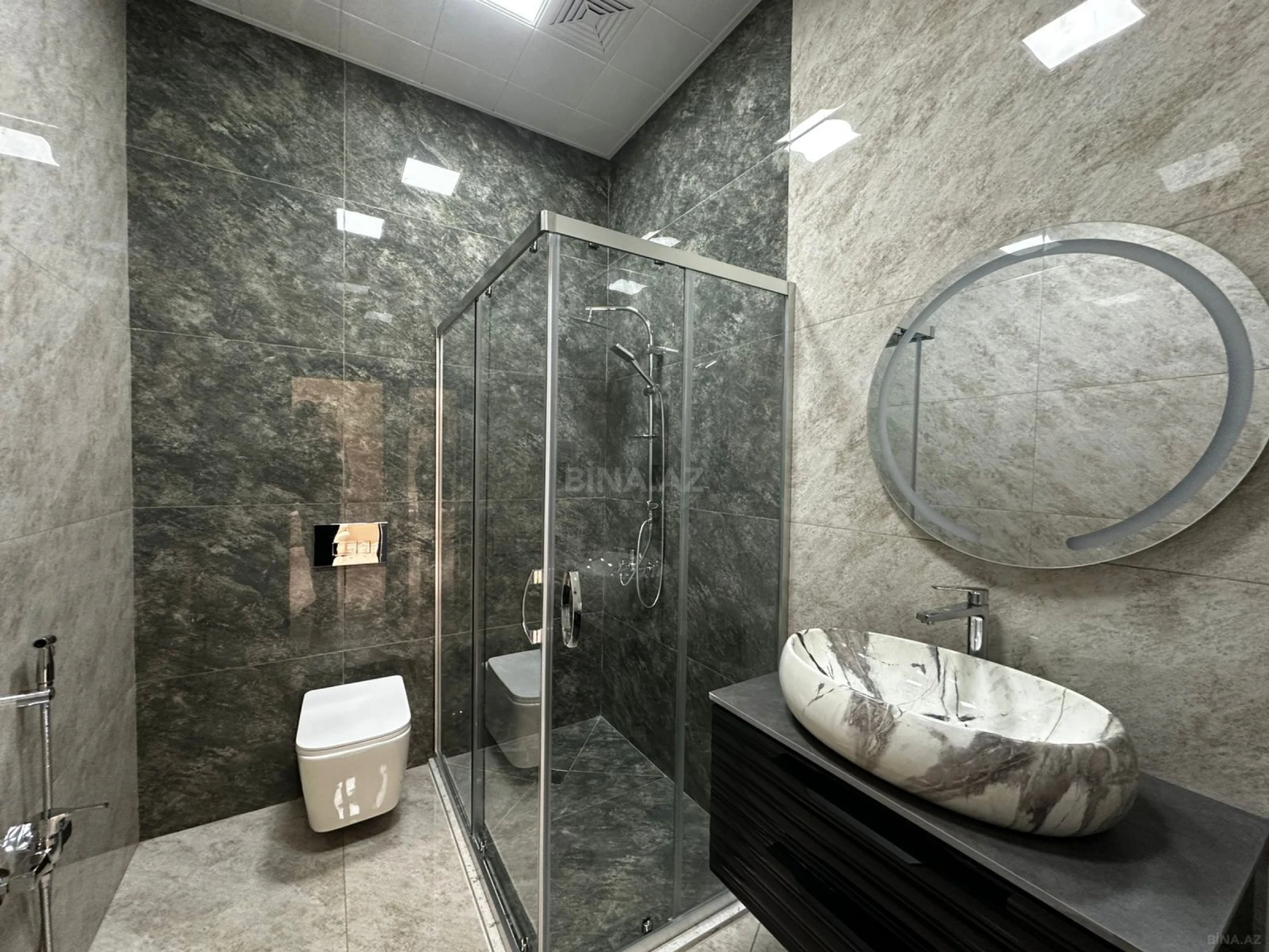 Satılır 3 otaqlı həyət evi 100 m²