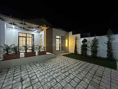 Satılır 3 otaqlı həyət evi 100 m²