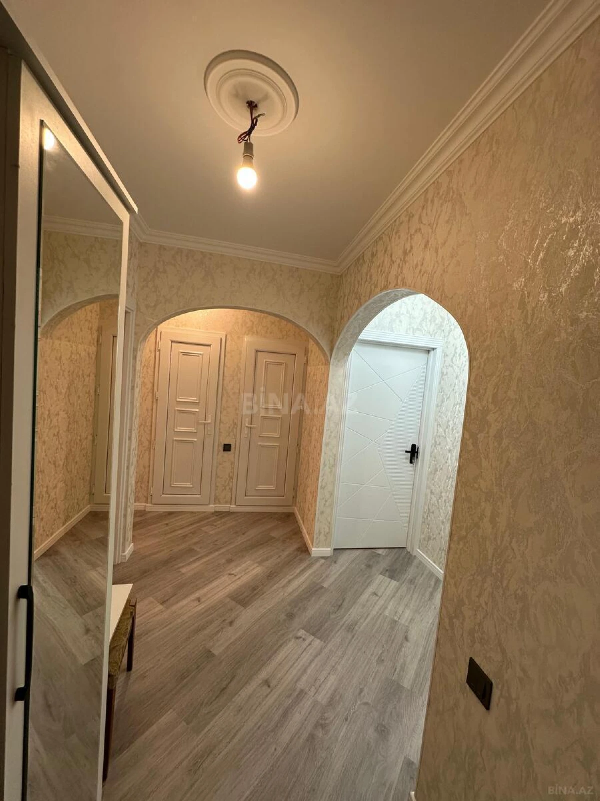 Satılır 3 otaqlı mənzil 80 m²