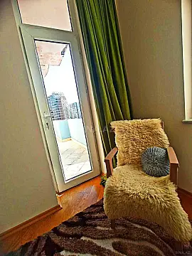 Kirayə verilir 3 otaqlı mənzil 113 m²