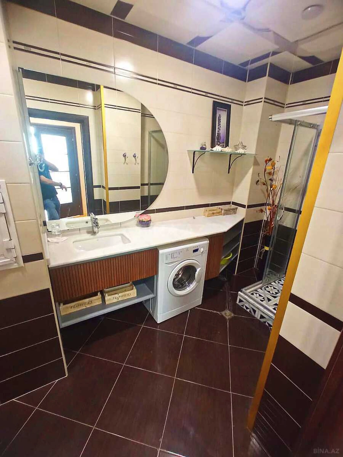 Kirayə verilir 3 otaqlı mənzil 113 m²