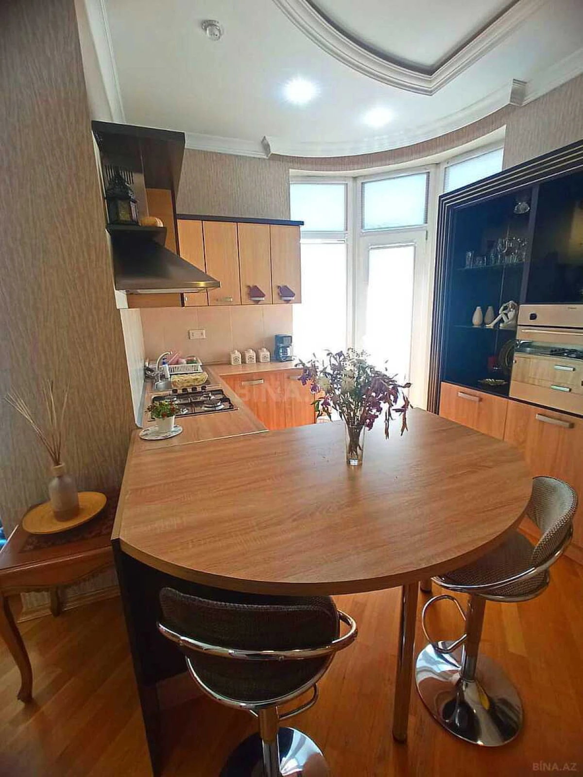 Kirayə verilir 3 otaqlı mənzil 113 m²