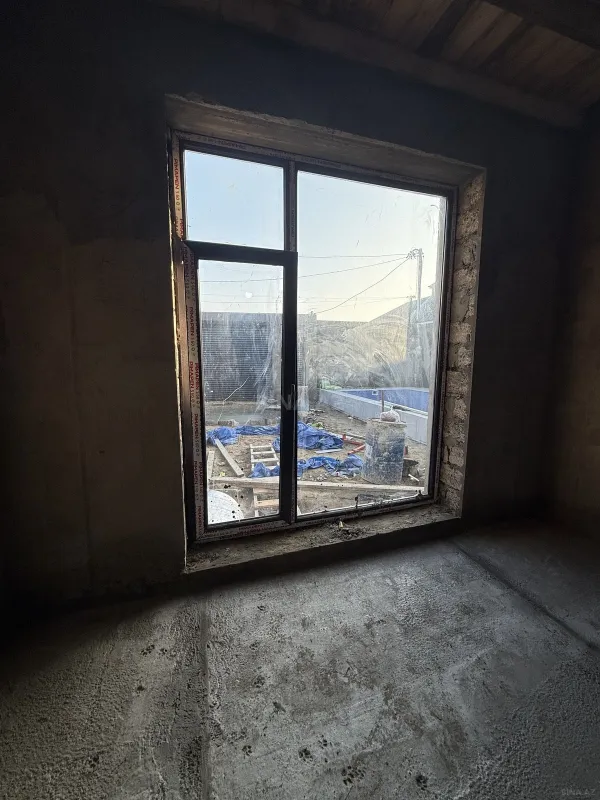 Satılır 3 otaqlı həyət evi 110 m²