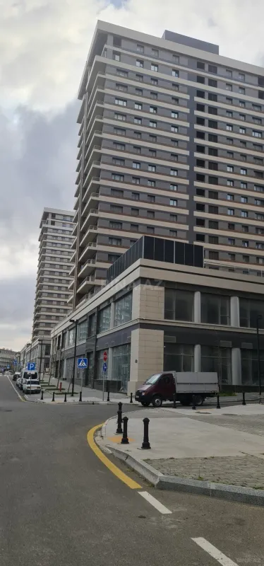 Kirayə verilir 20 otaqlı ofis 840 m²