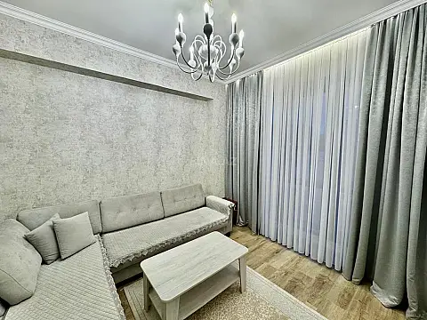 Satılır 2 otaqlı mənzil 60 m²