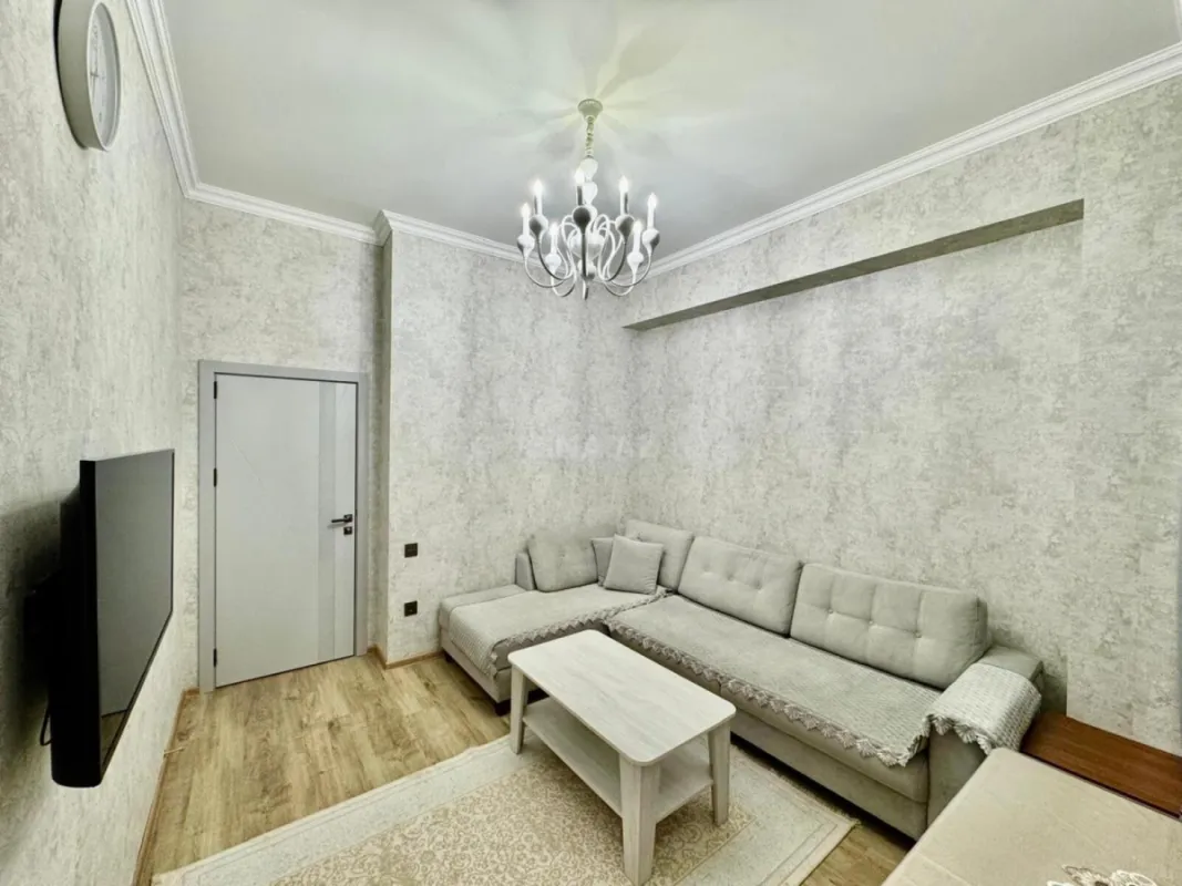 Satılır 2 otaqlı mənzil 60 m²
