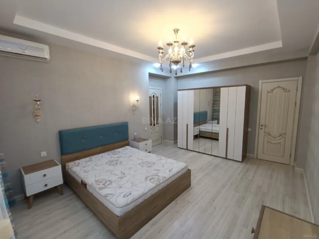 Kirayə verilir 3 otaqlı mənzil 140 m²