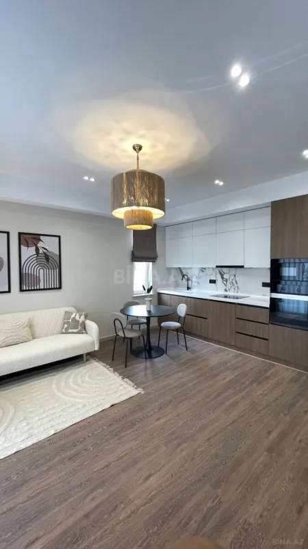 Satılır 2 otaqlı mənzil 60 m²