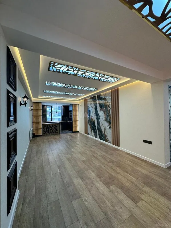 Satılır 3 otaqlı mənzil 100 m²