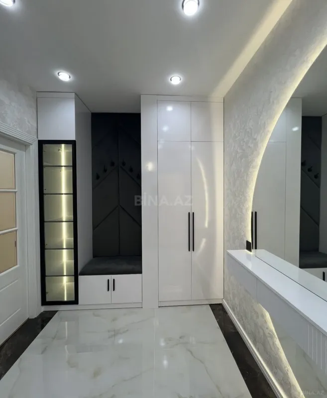 Satılır 2 otaqlı mənzil 72 m²