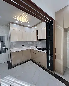 Satılır 2 otaqlı mənzil 72 m²