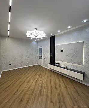 Satılır 2 otaqlı mənzil 72 m²