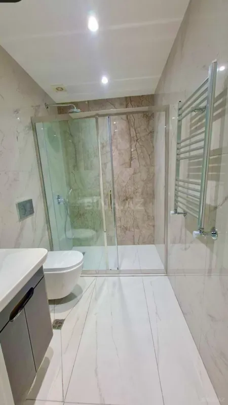 Kirayə verilir 3 otaqlı mənzil 95 m²