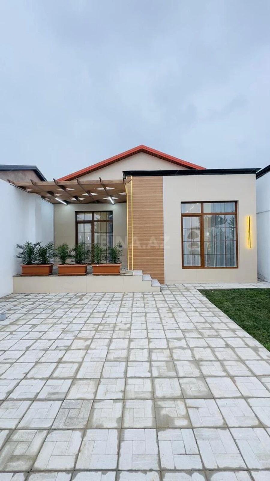 Satılır 3 otaqlı həyət evi 120 m²