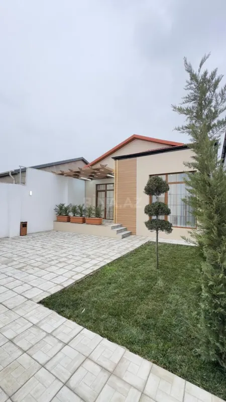 Satılır 3 otaqlı həyət evi 120 m²