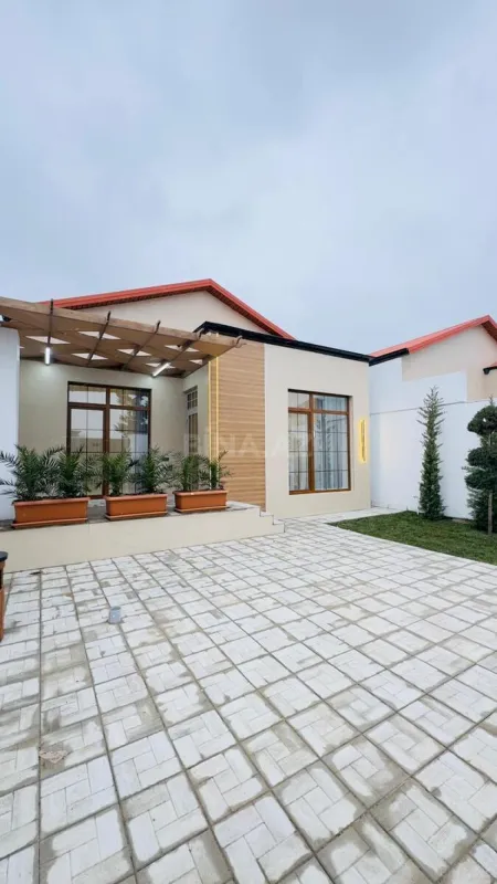 Satılır 3 otaqlı həyət evi 120 m²