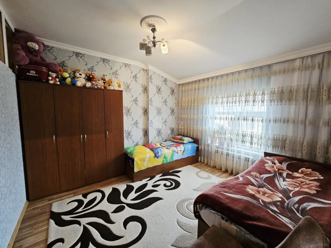 Satılır 3 otaqlı mənzil 70 m²