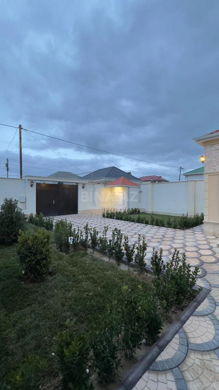 Satılır 3 otaqlı həyət evi 150 m²