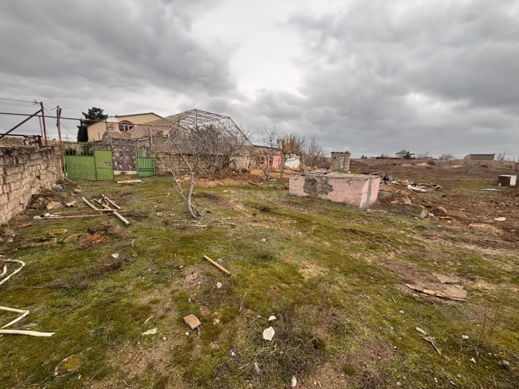 Satılır torpaq sahəsi 4 m²