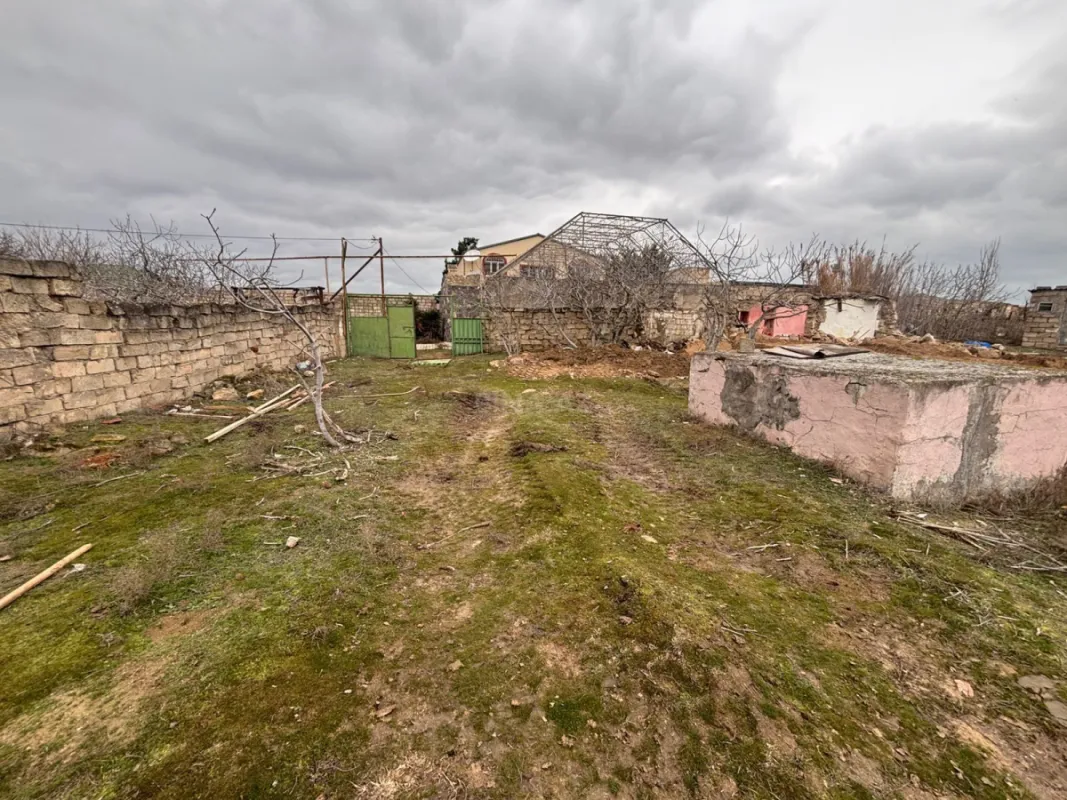 Satılır torpaq sahəsi 4 m²
