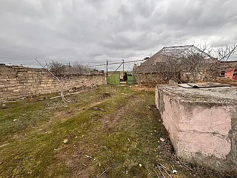 Satılır torpaq sahəsi 4 m²