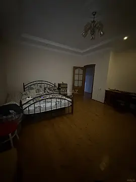 Satılır 2 otaqlı mənzil 89 m²