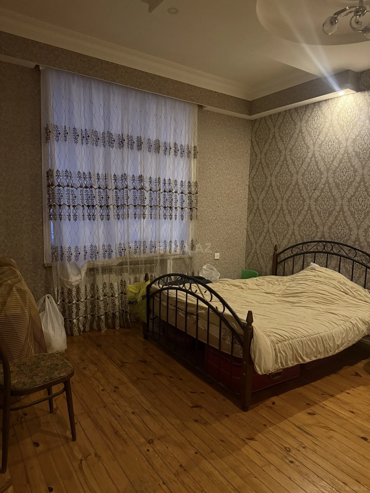 Satılır 2 otaqlı mənzil 89 m²