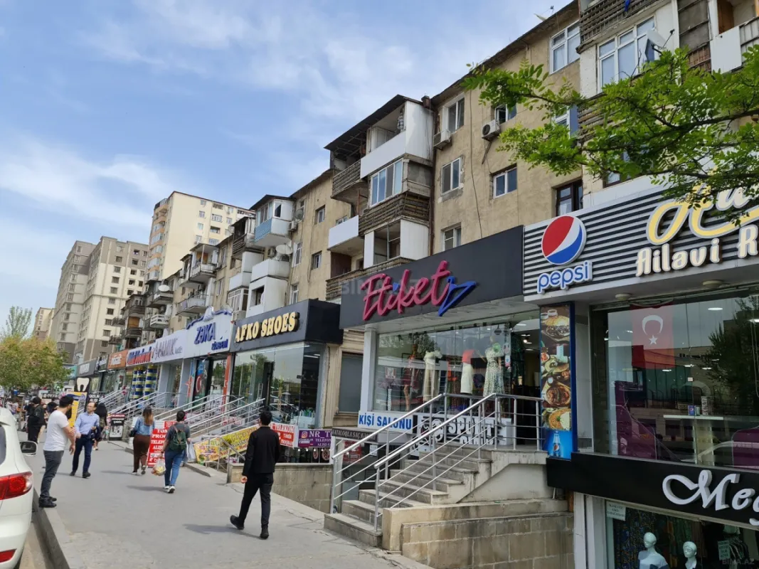 Satılır obyekt 124 m²