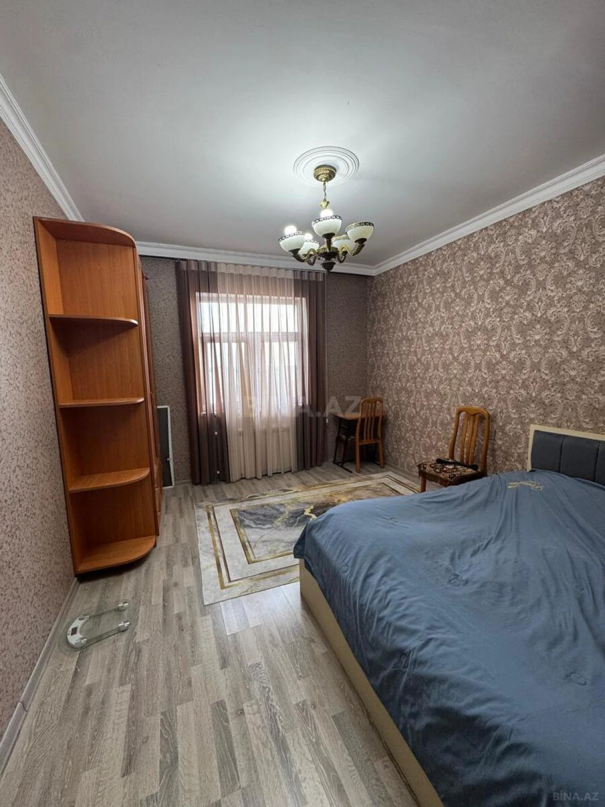 Satılır 4 otaqlı mənzil 110 m²