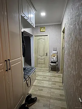 Satılır 4 otaqlı mənzil 110 m²