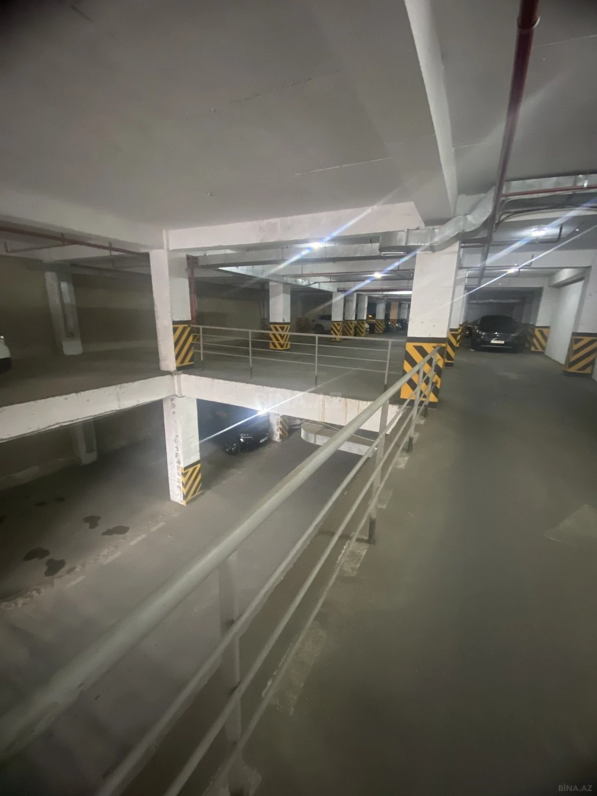 Satılır 2 otaqlı mənzil 75 m²