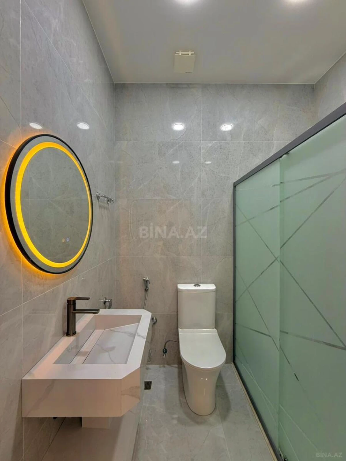 Satılır 4 otaqlı həyət evi 150 m²