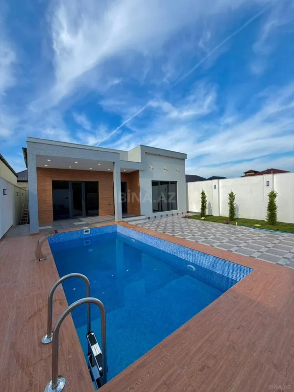 Satılır 4 otaqlı həyət evi 150 m²