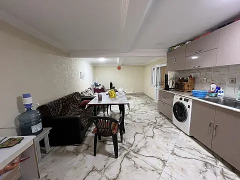 Satılır 6 otaqlı həyət evi 250 m²