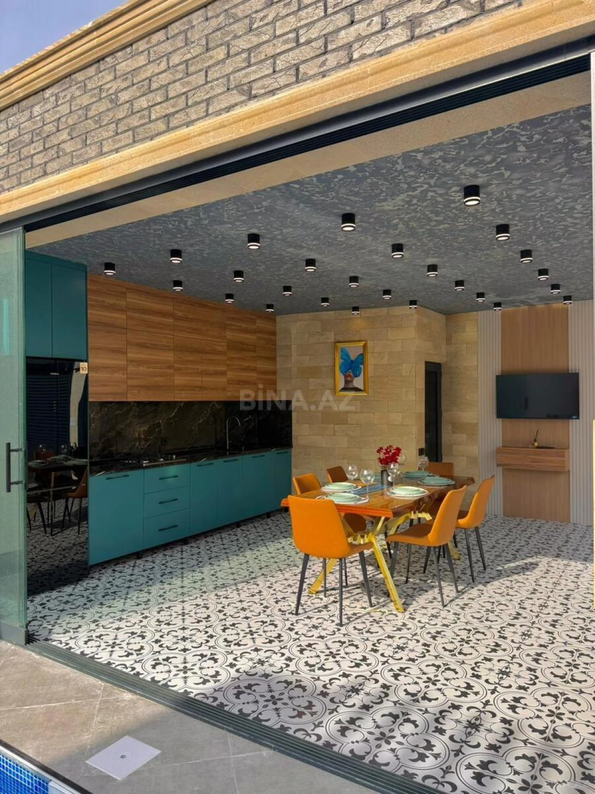 Satılır 5 otaqlı həyət evi 200 m²