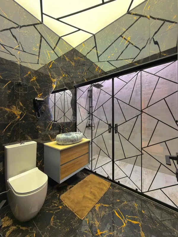 Satılır 5 otaqlı həyət evi 200 m²