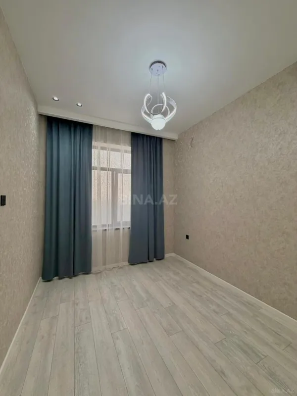 Satılır 4 otaqlı həyət evi 170 m²