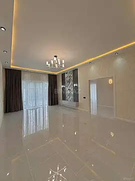 Satılır 4 otaqlı həyət evi 160 m²