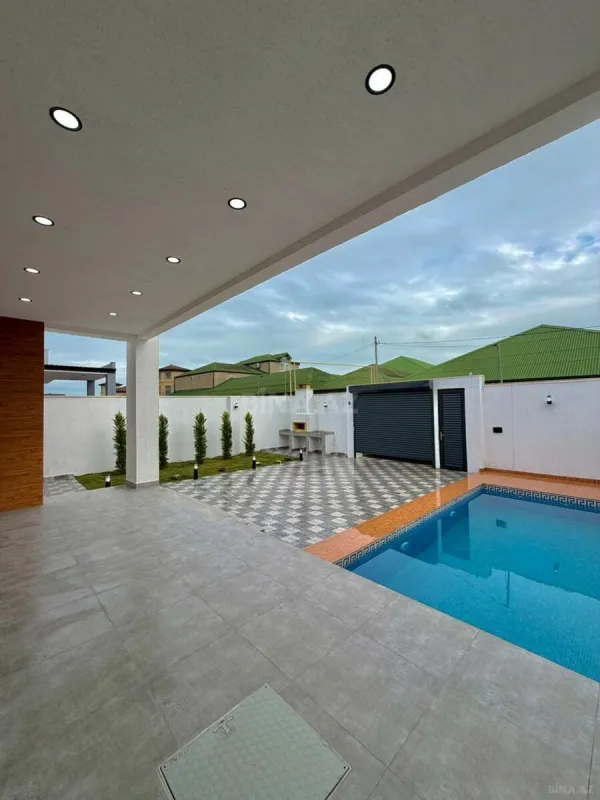 Satılır 4 otaqlı həyət evi 160 m²